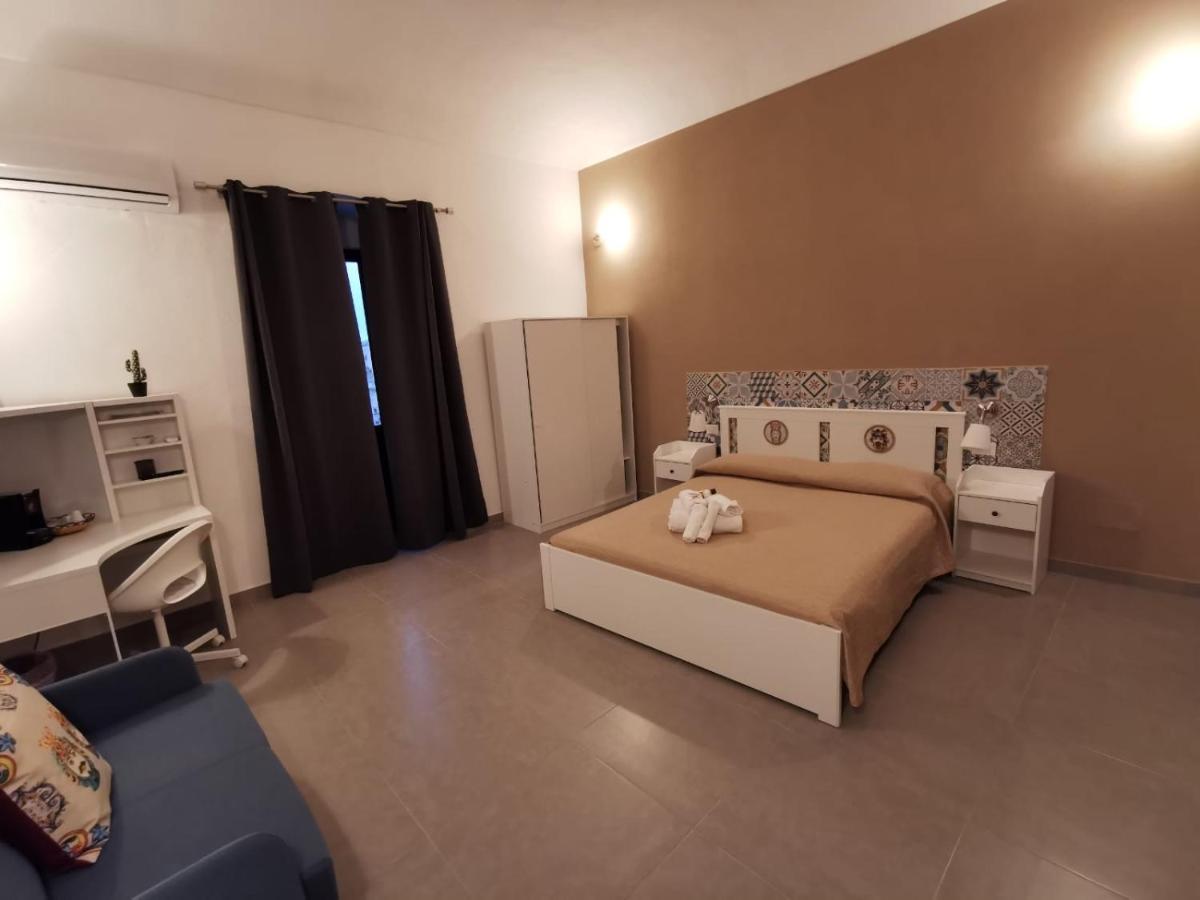 Hercules Suites 노토 외부 사진
