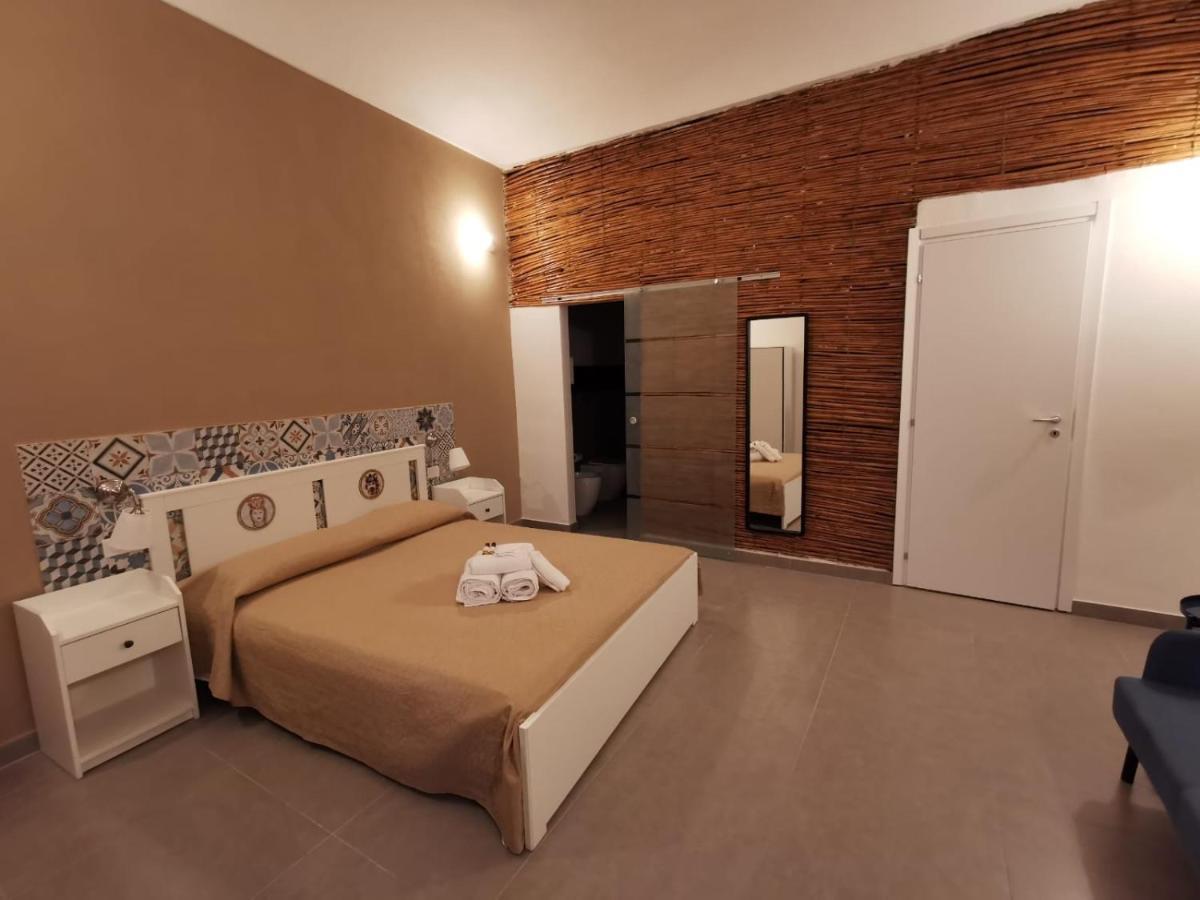 Hercules Suites 노토 외부 사진